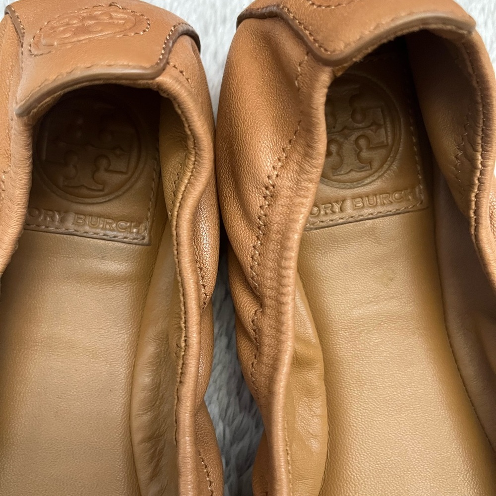 Tory Burch flat size 7.5